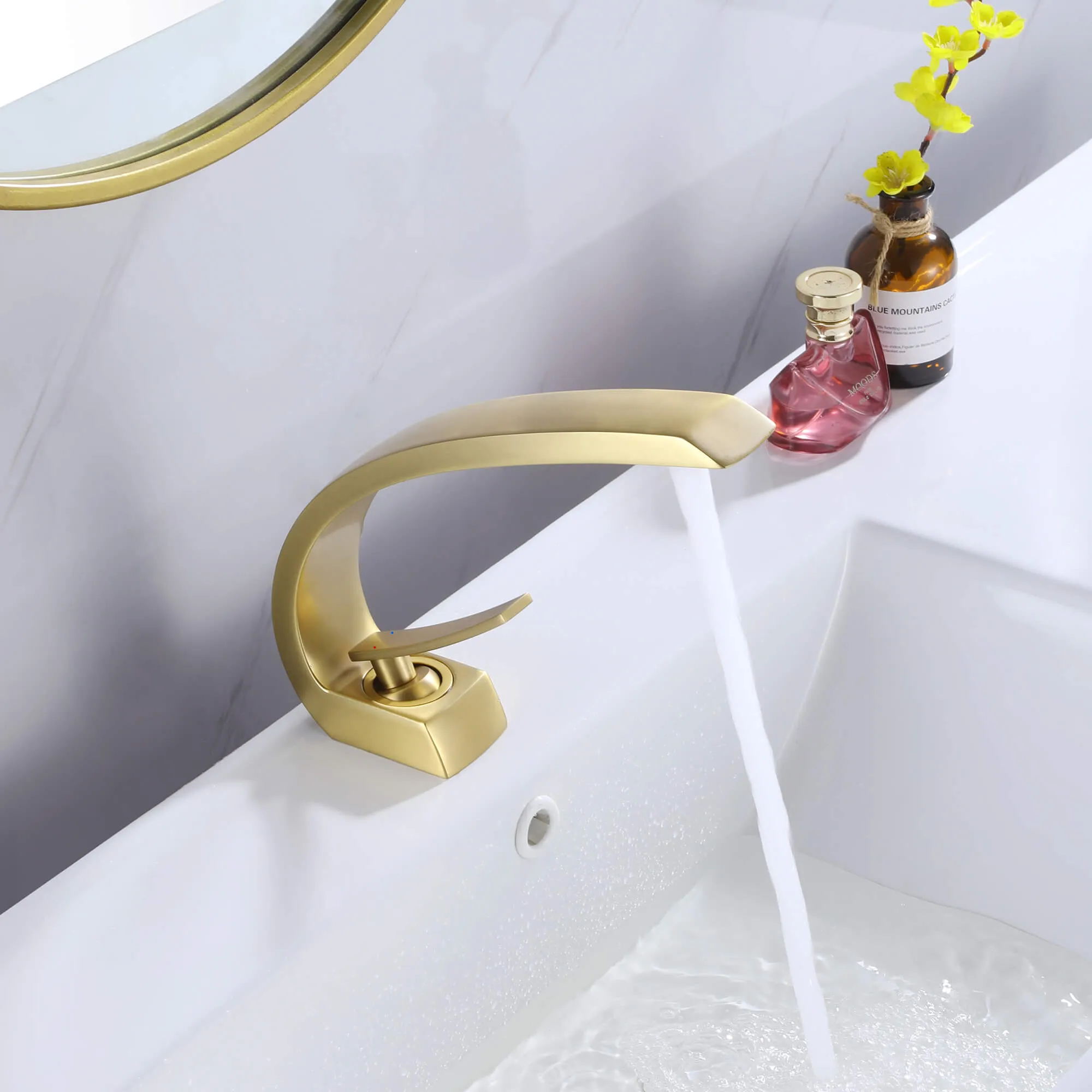 Deck Mount Basin Faucet Single Handle Bathroom Faucet RB0725