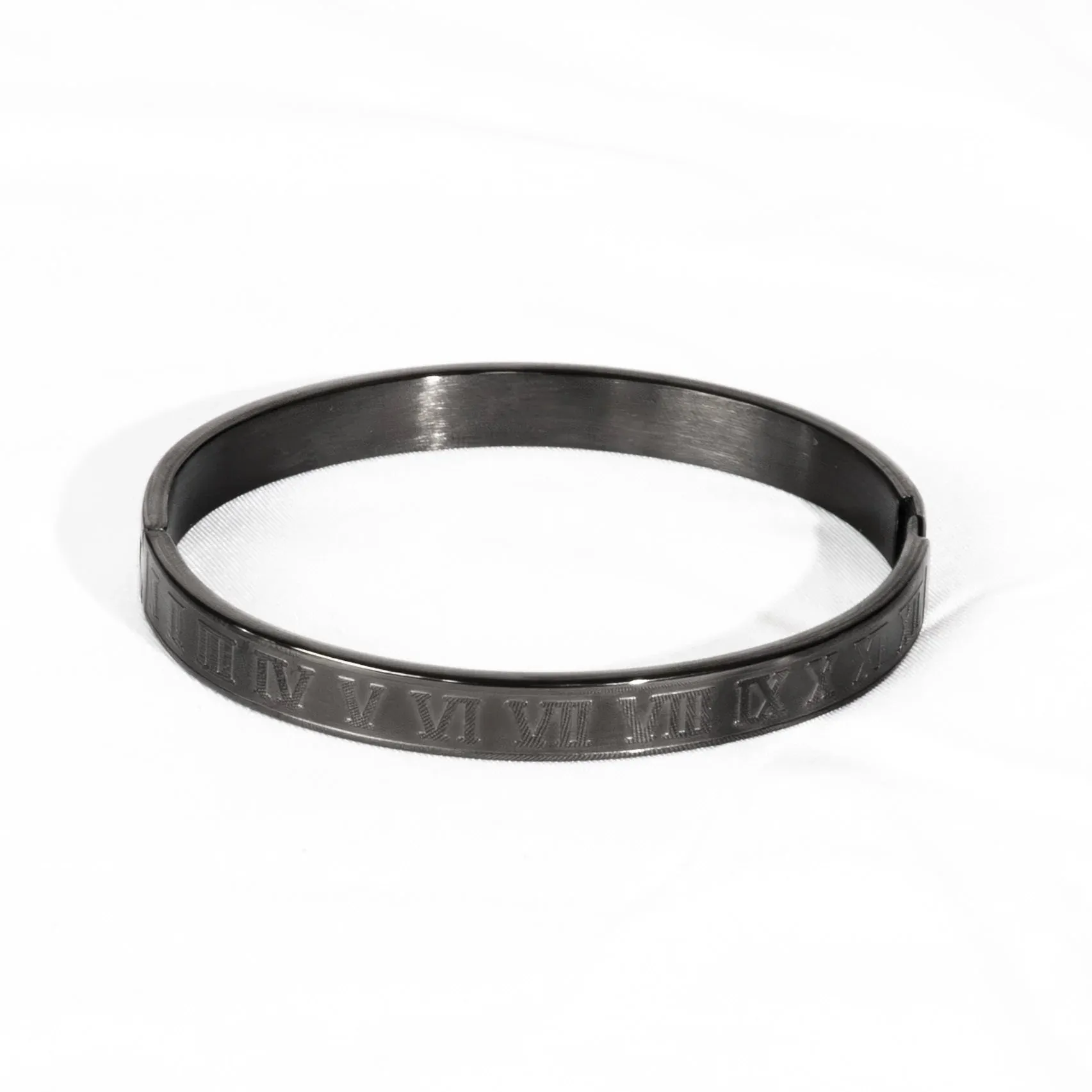 Leland Stainless Steel Cuff Bangle