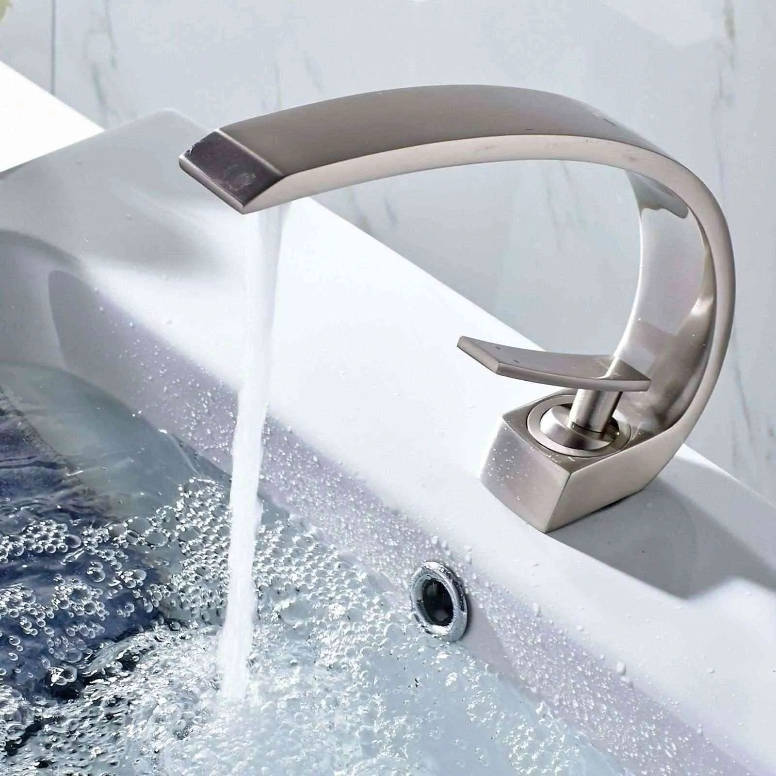 Modern Geometric Shape Single Hole Bathroom Sink Faucet, Brass